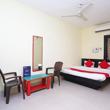Oyo 5719 Hotel Jannat Palace Бхубанешвара Экстерьер фото